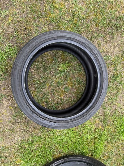 Vand 2 anvelope bridgestone potenza s001 rft (run flat) 225 40 R18