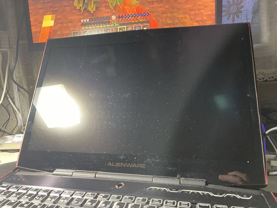 Laptop Alienware m17x r3 Gaming 17.3" FHD i7-2760qm 8GB SSD 128GB HDD 1TB Win 10 GTX 560m
