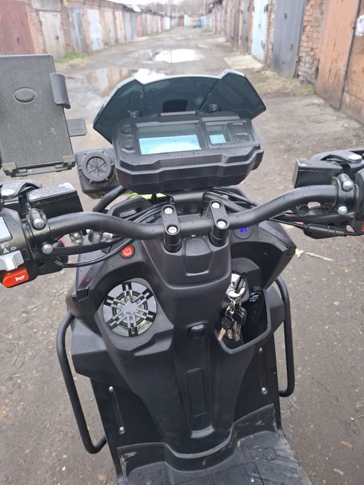 Скутер танк limited