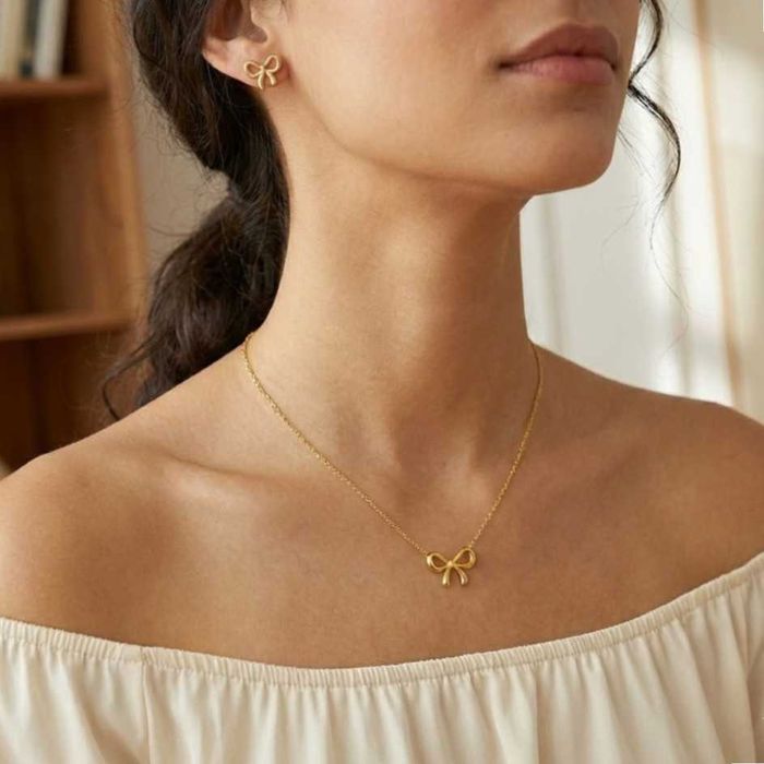 Cadou Ideal Premium Set Bratara Cercei Colier Otel Inox Placat Aur 18K