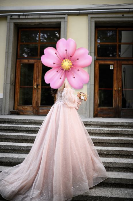 Рокля за годеж