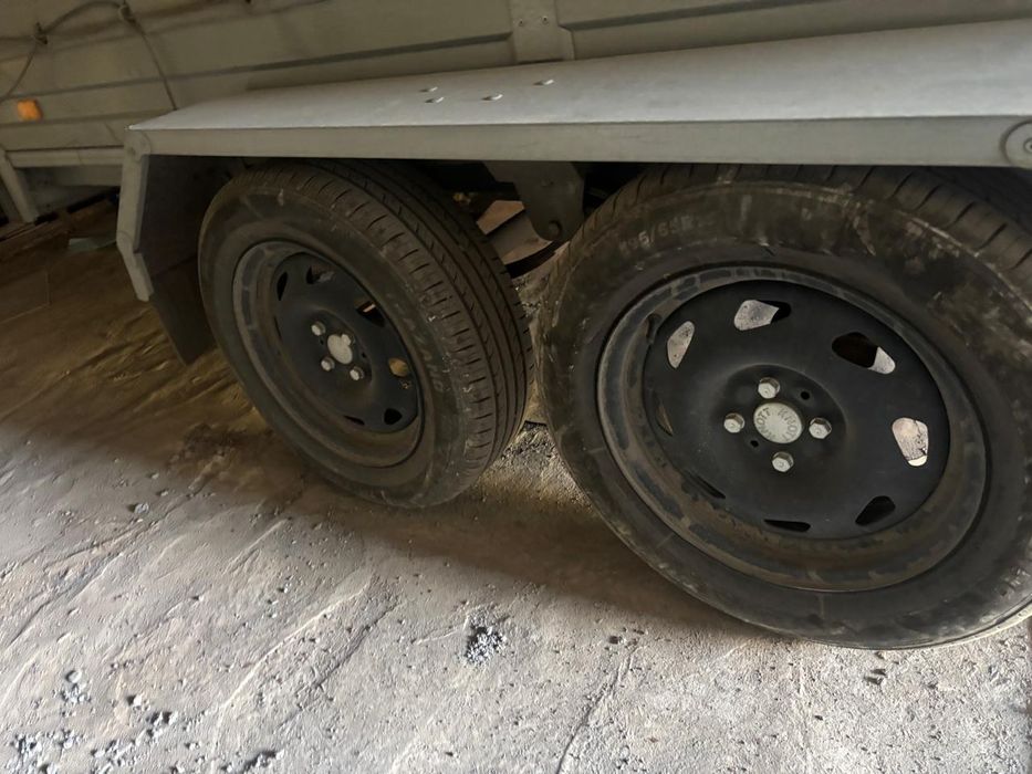 Продам прицеп двухосный