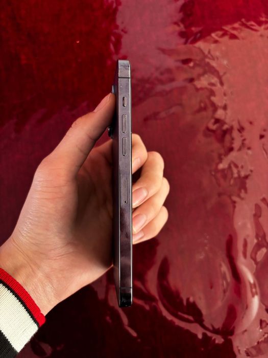 Айфон 14про макс в хорошем состоянии