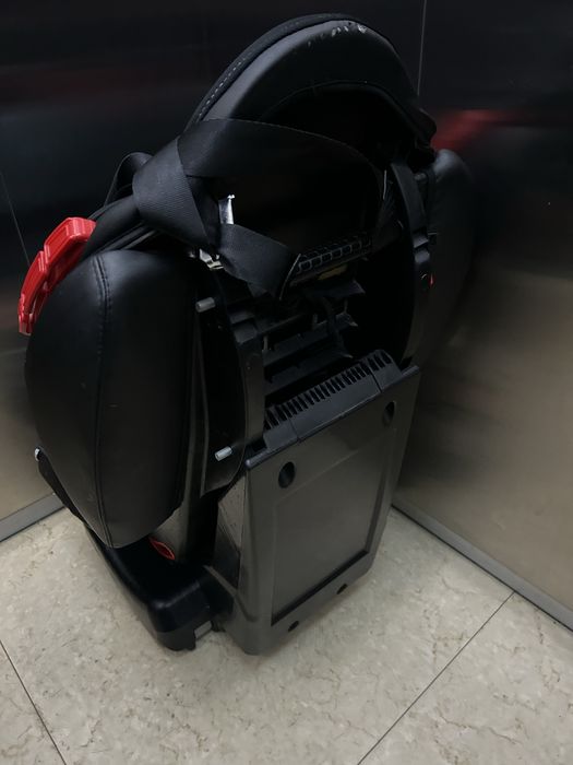 Продам детское автокресло