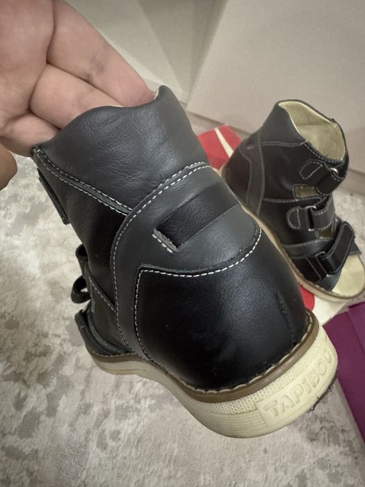 Ортопедичиская обувь