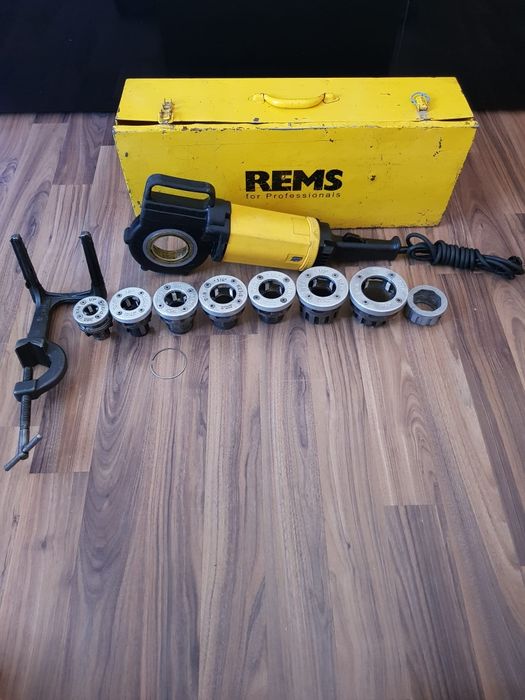 Rems AMIGO 2,filieră electrică până la 2 țoli.