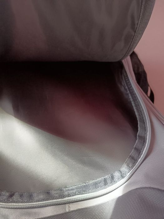 Vând Rucsac Leptop Unisex Nou