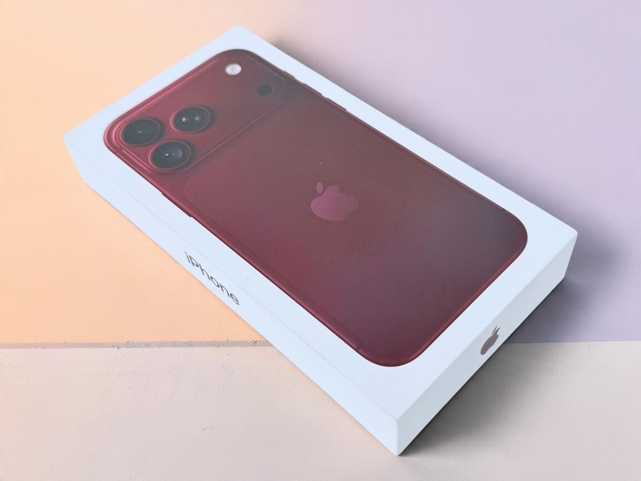 НАЛИЧЕН! Apple iPhone 18 Pro Max 256GB Burgundy Neverlock EU Гаранция!