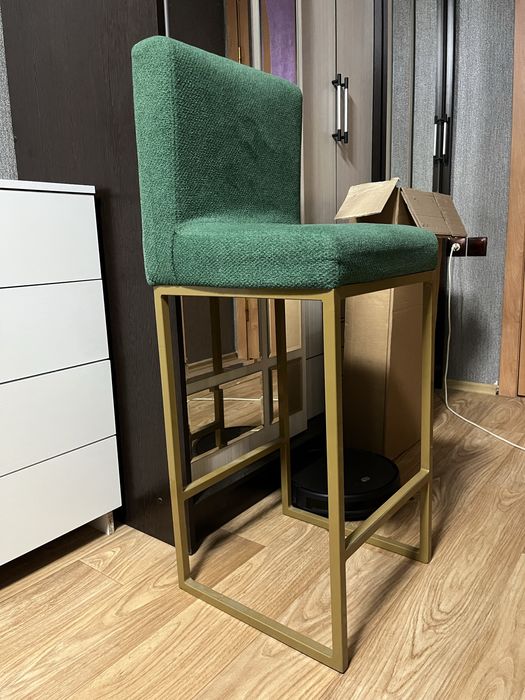 Продам барный стул