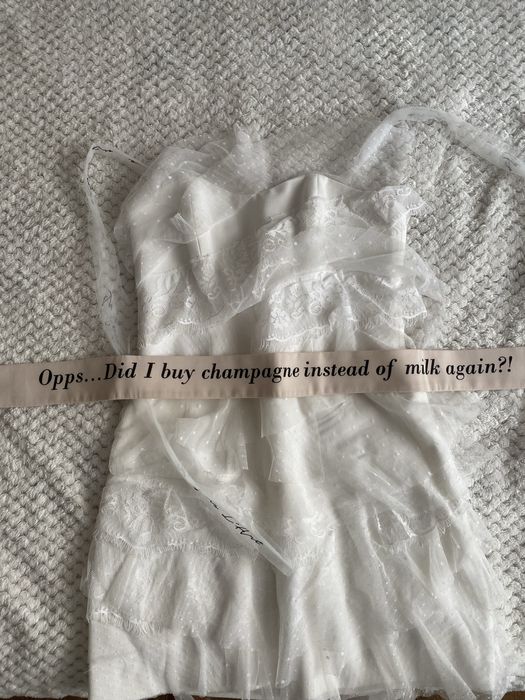 Рокля Avin rafaello