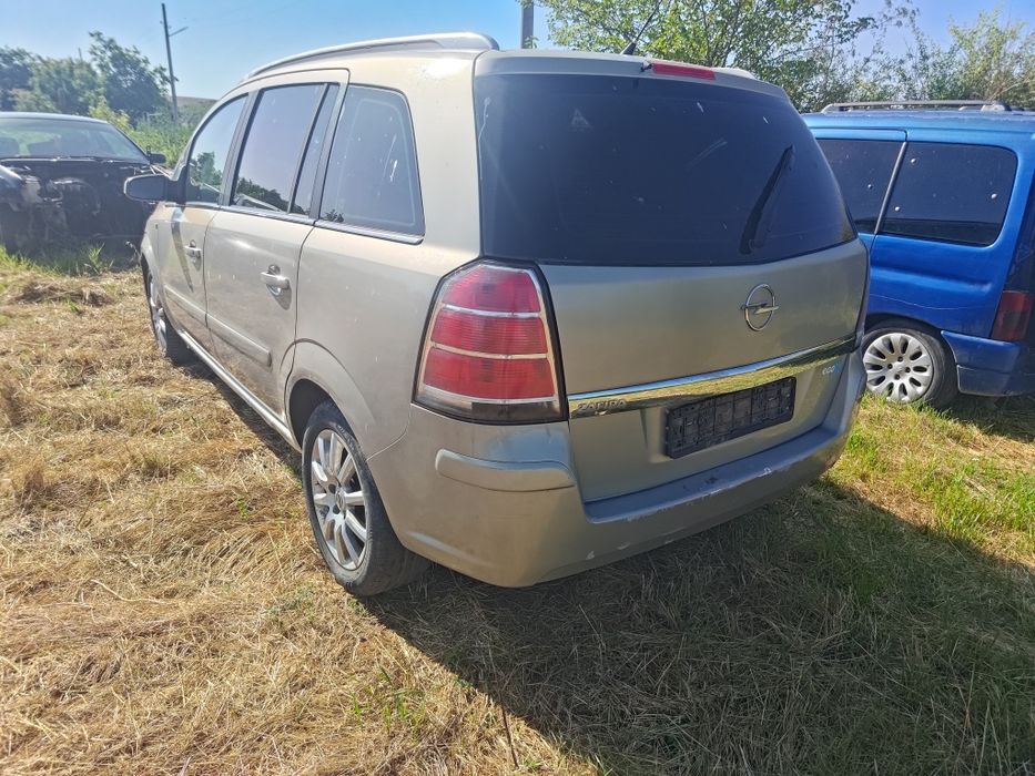 Opel zafira b на части 1.6 бензин метан 93-4 коня