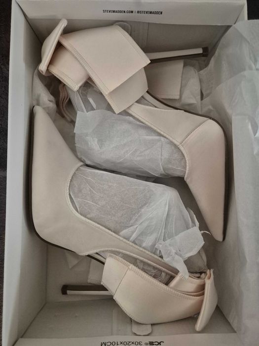 Обувки на ток Steve Madden