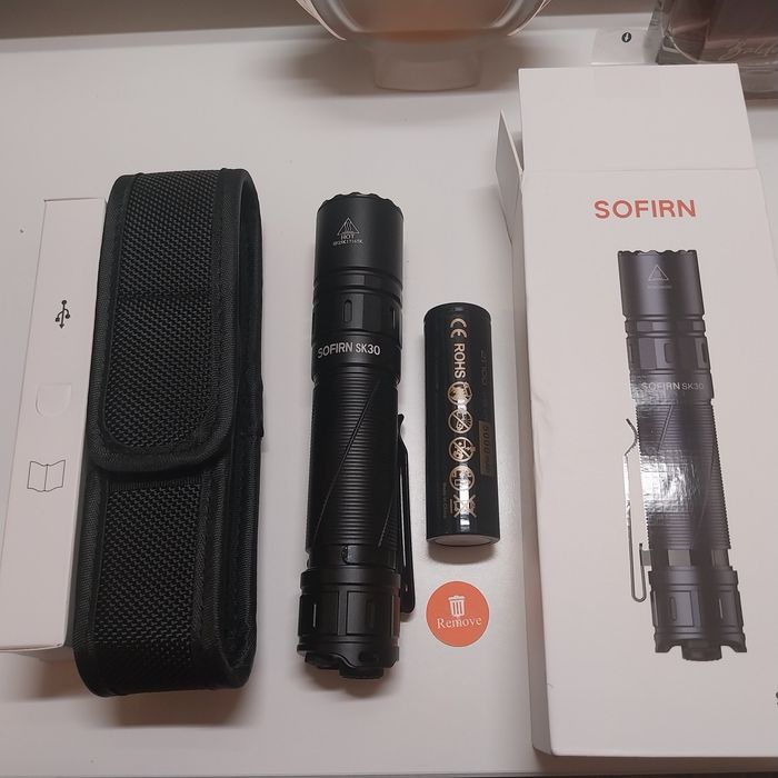 Мощен тактически фенер Sofirn SK30