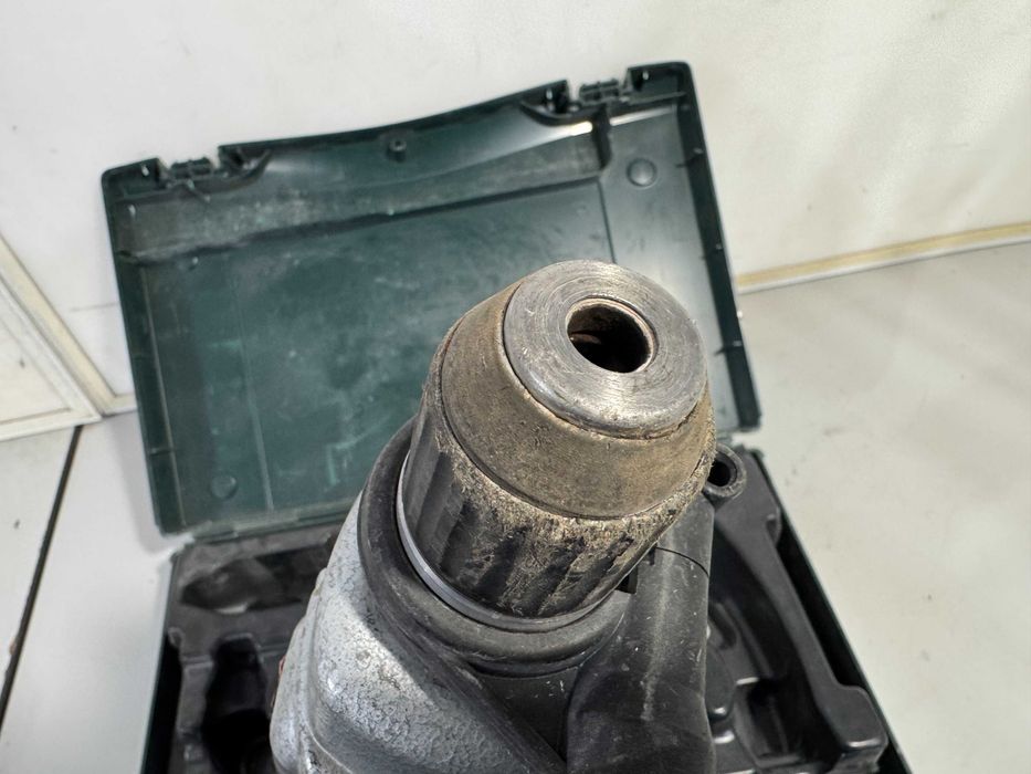 Перфоратор - Metabo 110 V / 705 W