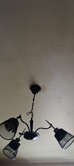 Lustra 3 brate negru cu auriu