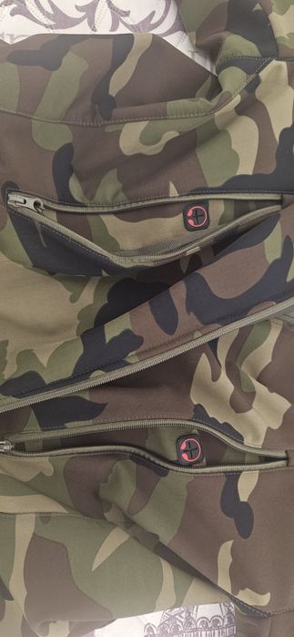 Водоустойчиво камуфлажно яке размер ххL за мъж с ръст 186 и80 - 100 кг