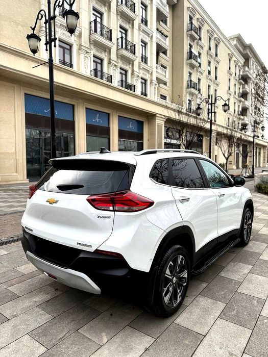 Tracker 2 Primier Plus 2024