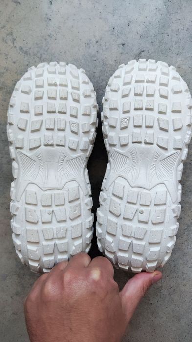 Маратонки, вдъхновени от Balenciaga Bouncer модел размер 44