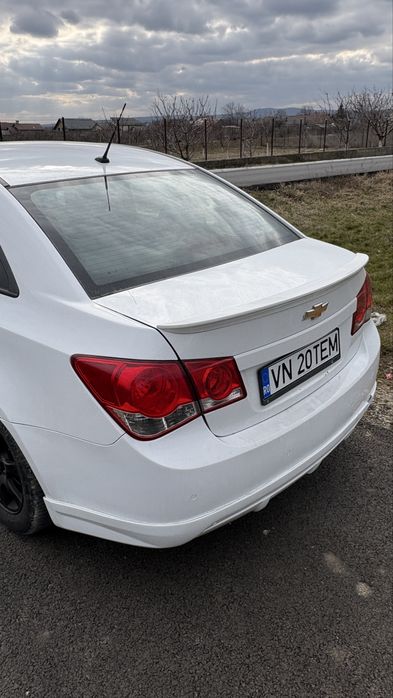 Vând Chevrolet Cruze 2010