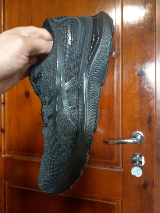 Asics Gel Cumulus 24. 42нм. 26,5см.
