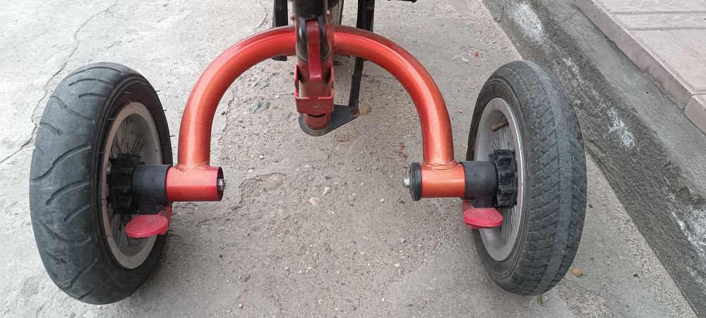 Продаю детский трёхколёсный велосипед