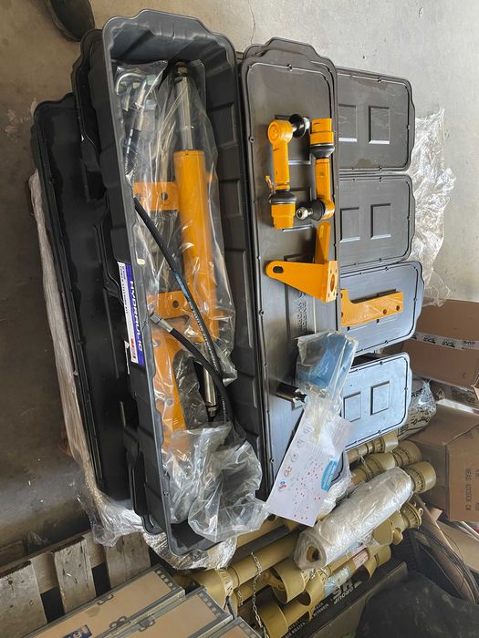 Kit servodirectie cu pompa U-650 cu livrare rapida