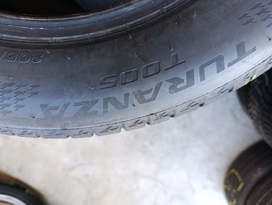 Летни гуми Bridgestone 205/60/16 Turanza T005