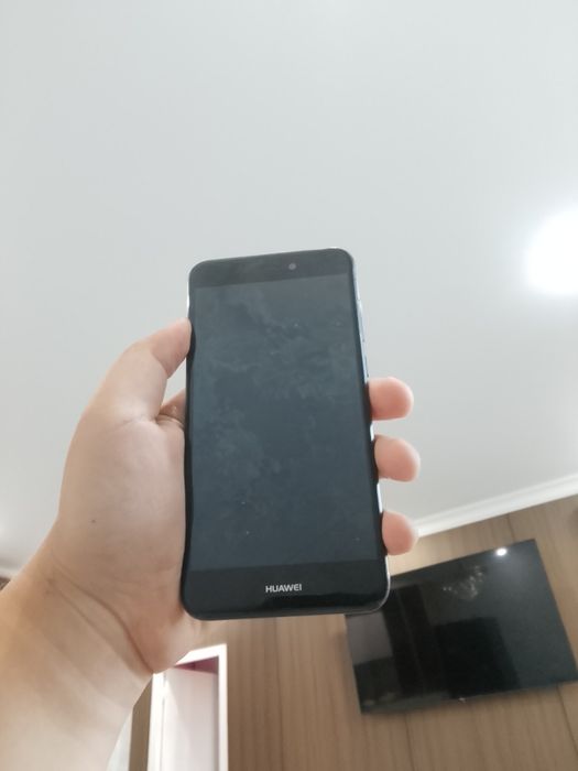 Huawei P8 Lite (2017) гарантия нету