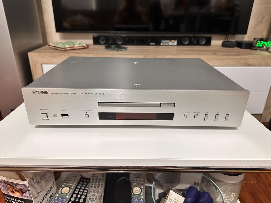 Yamaha CD-S700 Silver – CD Player Hi-Fi Premium + Telecomandă