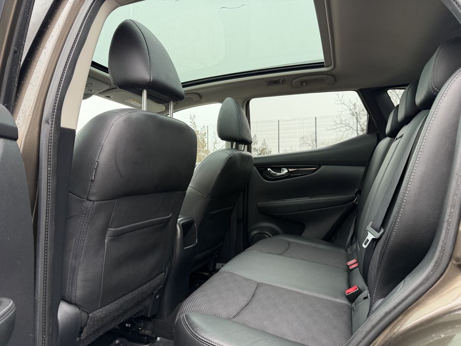 Nissan Qashqai J11 Tekna 1.6DCi X-Tronic