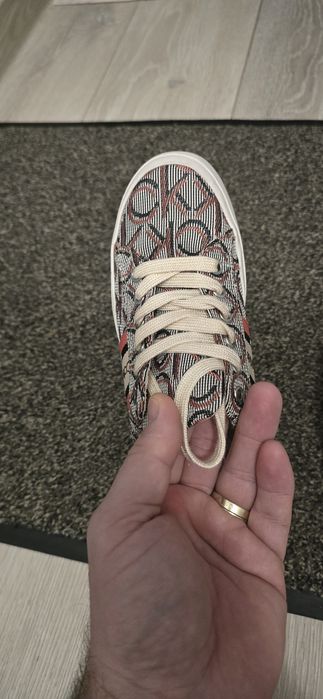 Adidasi dama Calvin Klein