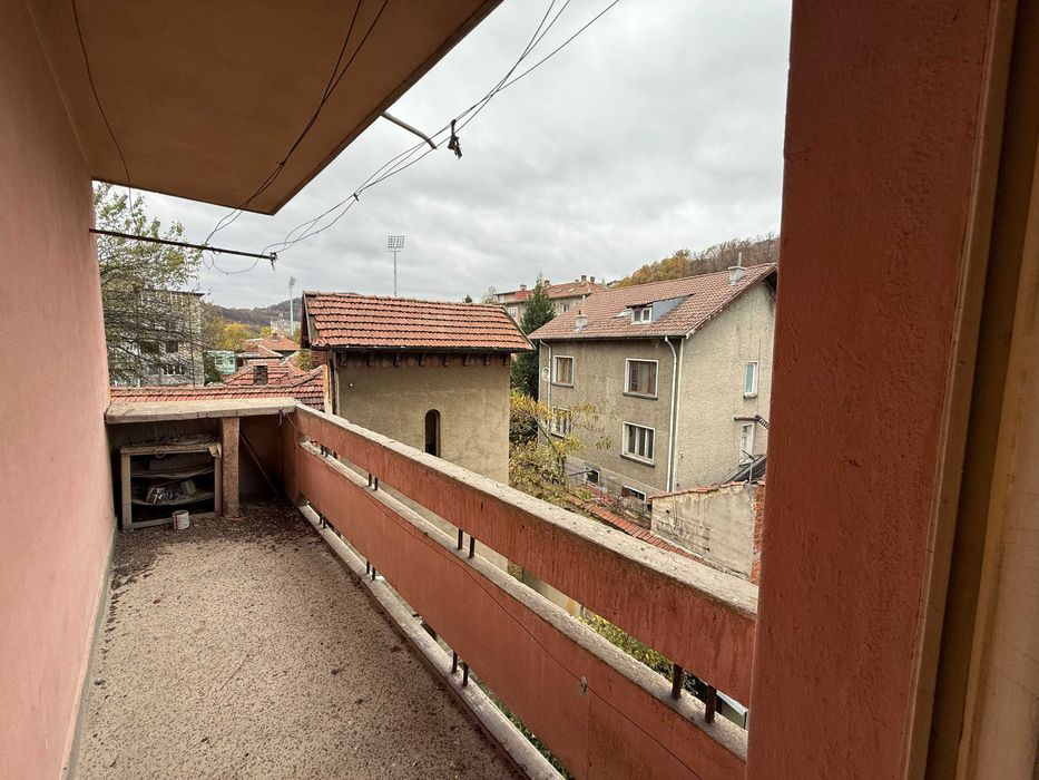 Продава се Тристаен апартамент в Габрово, Център - 93 кв.м за 878 €/кв.м - Снимка #7