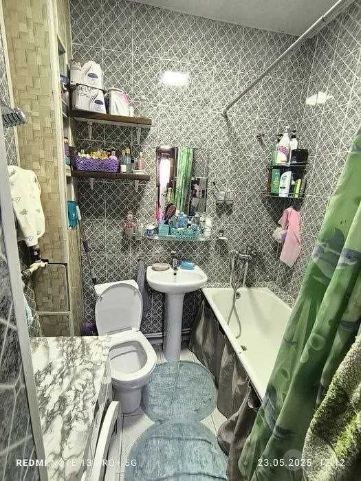 Карасарай кочаси Каракамиш1\4 1 хона квартира Сотилади !!
