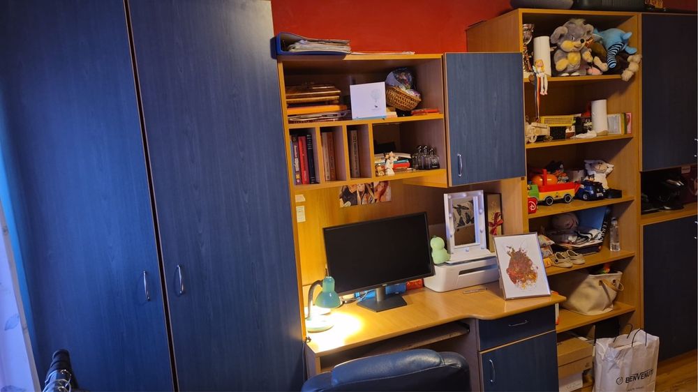 Mobila de copii si canapea extensibila