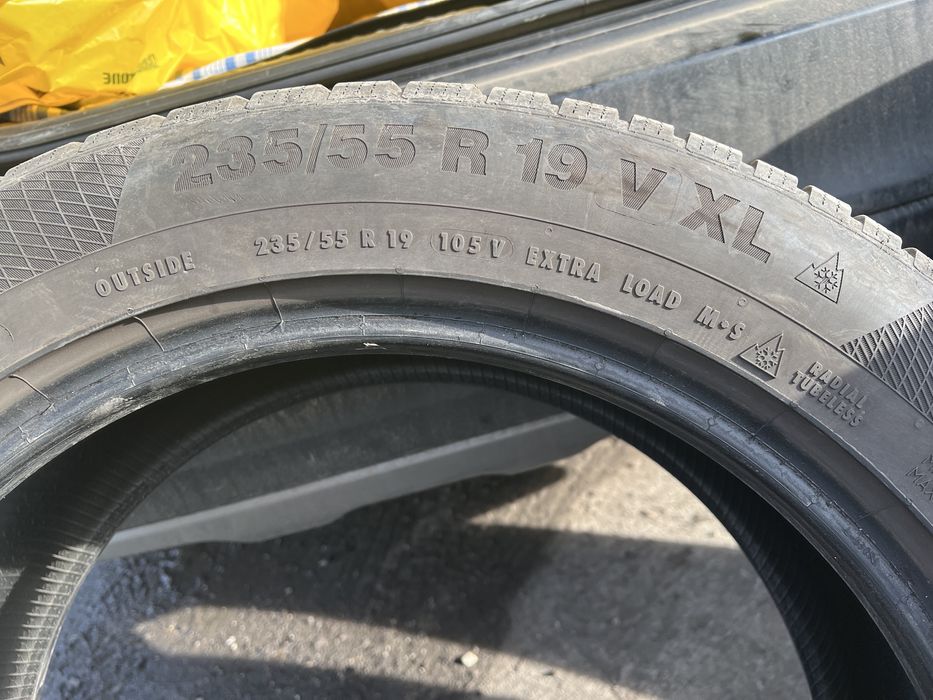 235/55/19 Continental WinerContact T850P XL