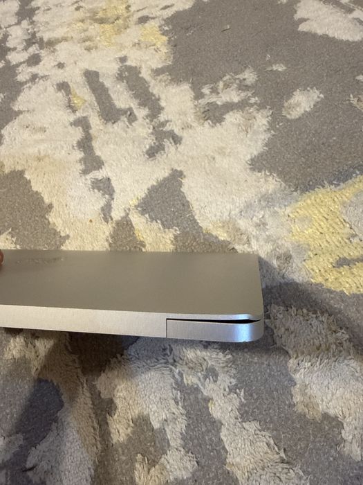 Продаю MacBook Air