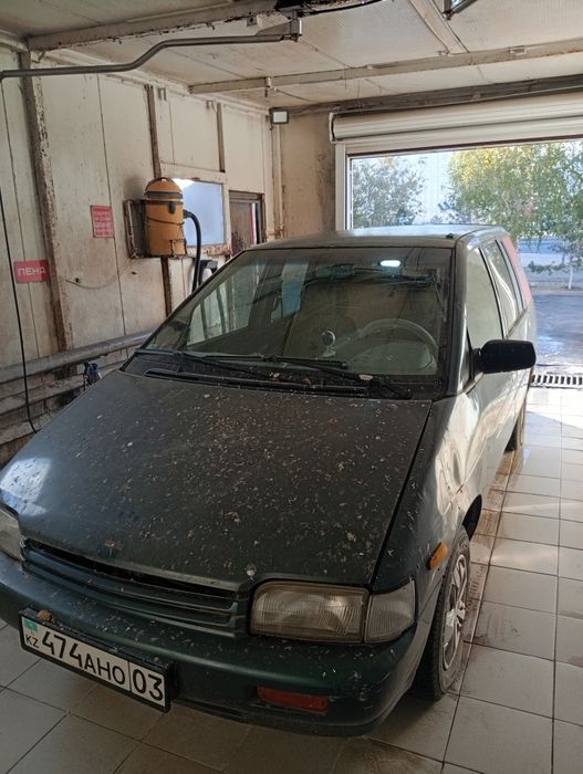 Продам 2 Ниссана прерия