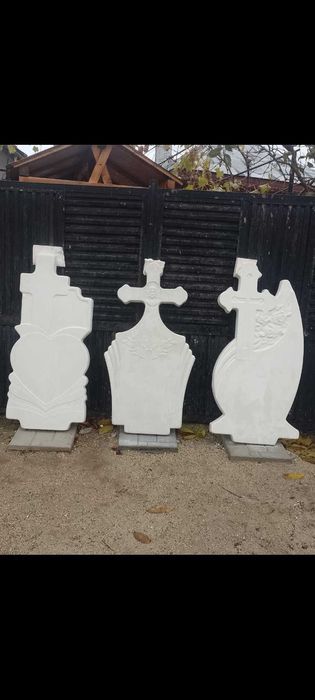 Cruci din ciment alb cu praf de marmura  !