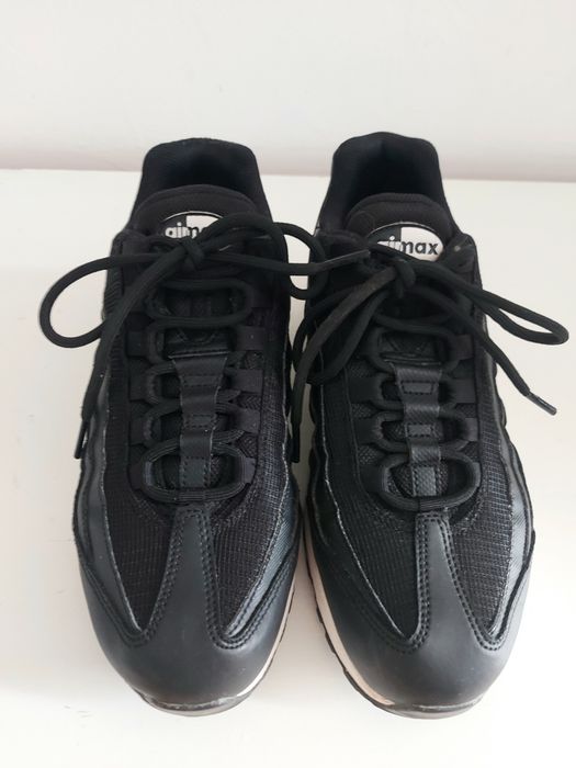 Nike Air max 95 , 40 номер стелка 25см.Реално 39