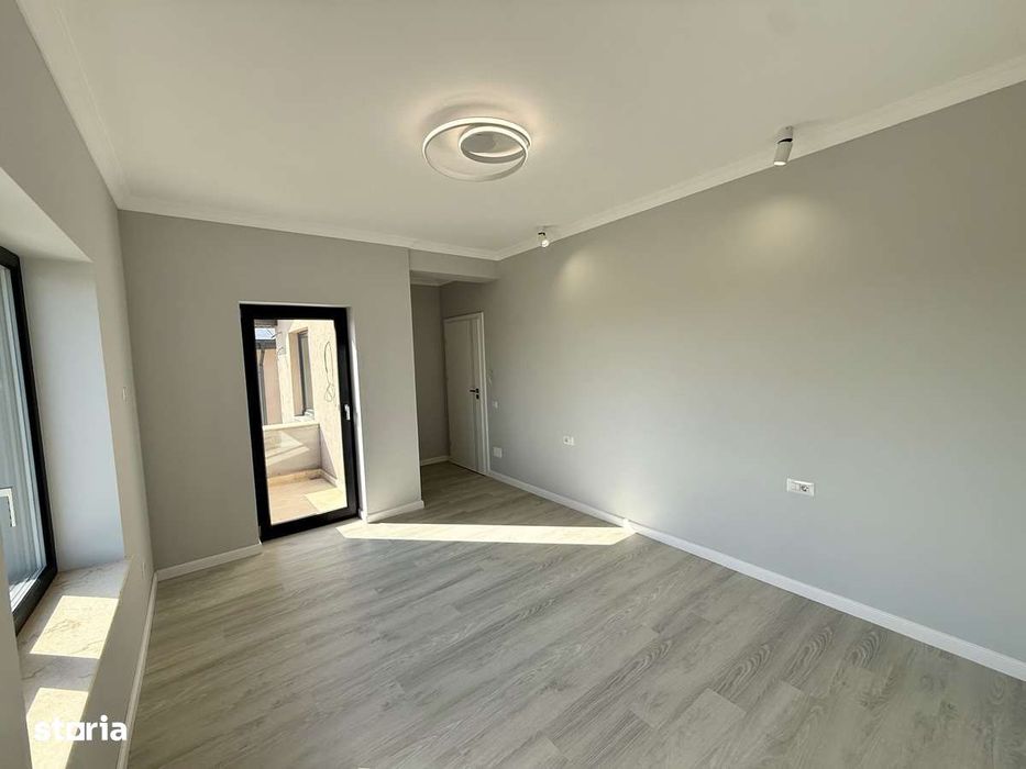 Casa zona Selgros Capsunarie Damila