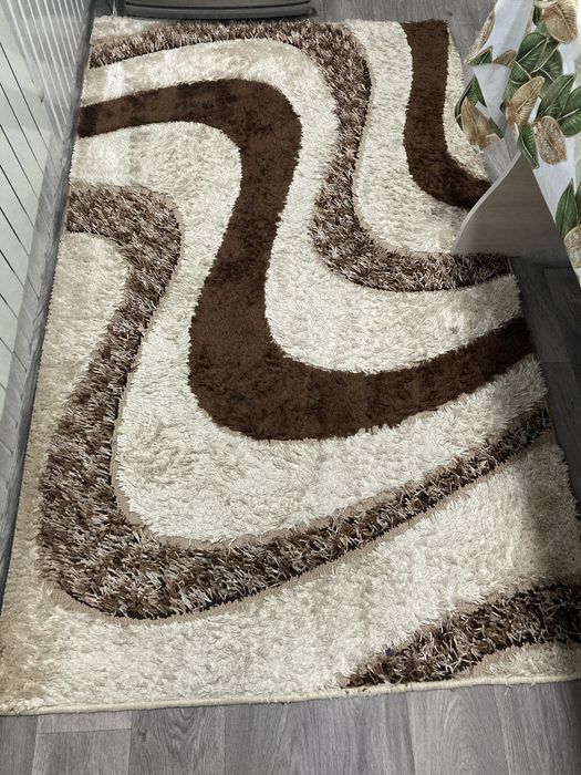 Продам 2 паласа в отличном состоянии