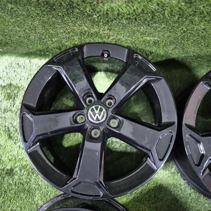 Jante Noi R 17 5x112 Golf,  Passat, Tiguan, Sharan, Caddy