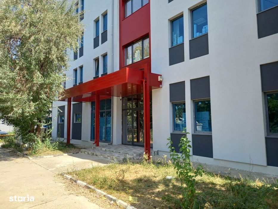 Atomistilor, de inchiriat spatiul comercial 297 mp, parter cladire!