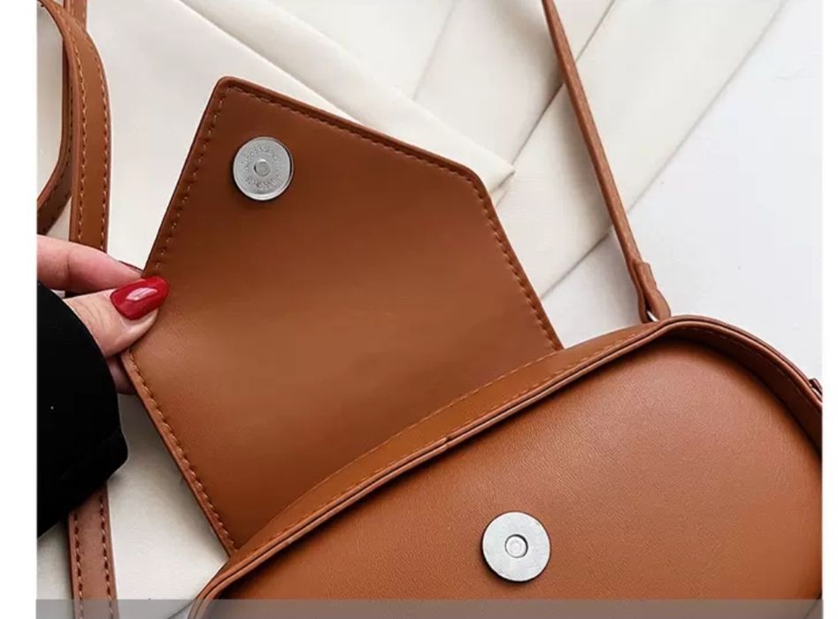 Сумочка женская седло