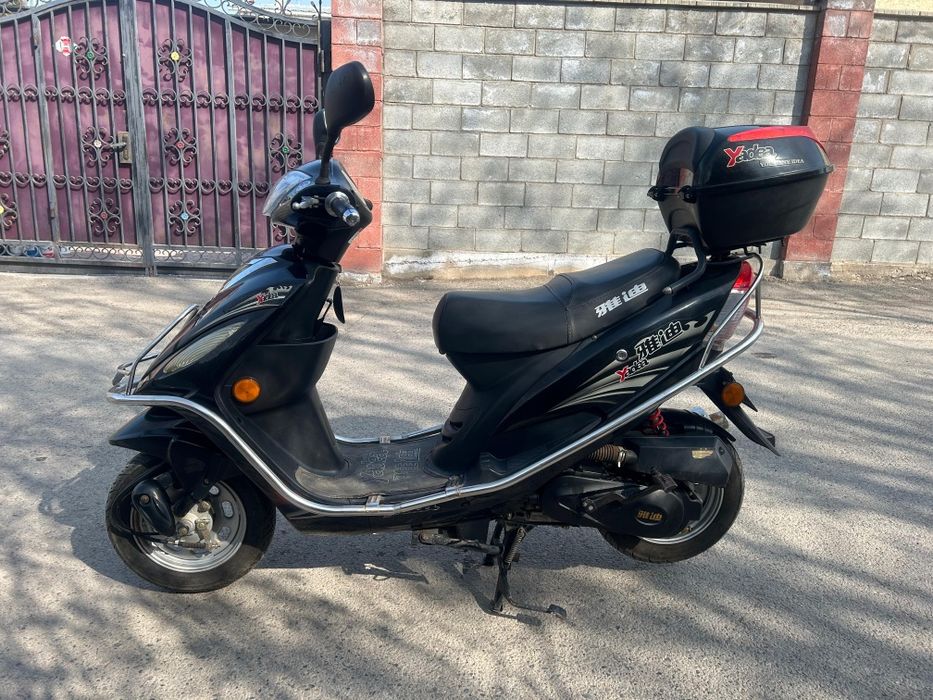 Продам Скутер М8