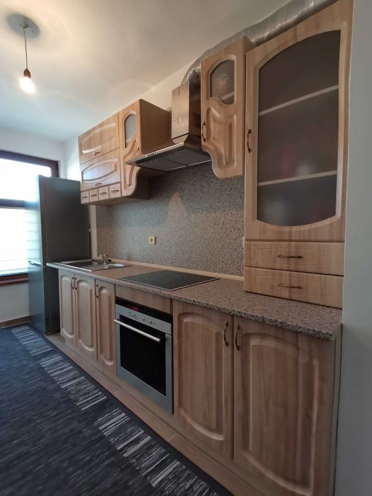 Дава се под наем Двустаен апартамент в Бургас, Братя Миладинови - 76 кв.м за 250 € - Снимка #3