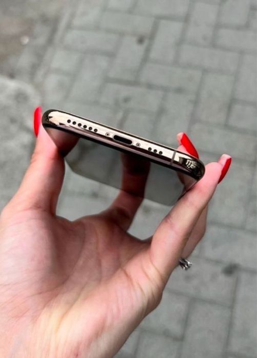 Iphone 11 pro gold/возможен обмен