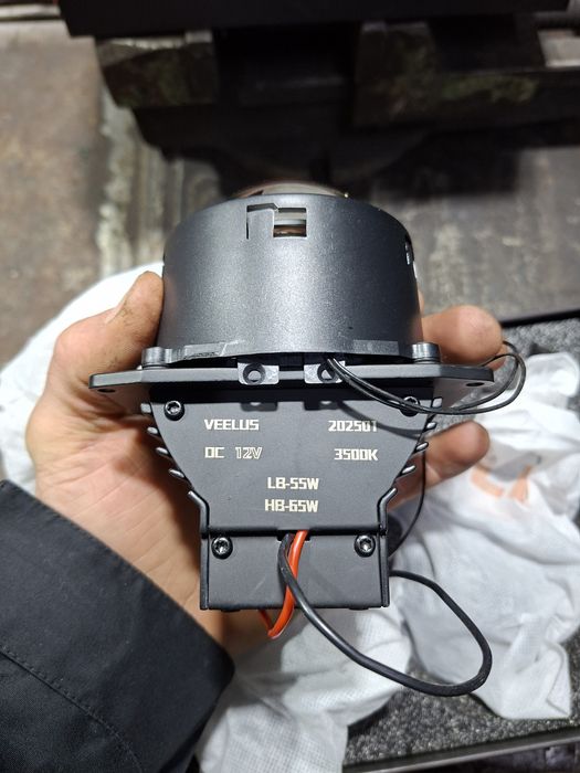 Би лед линзы , жёлтые