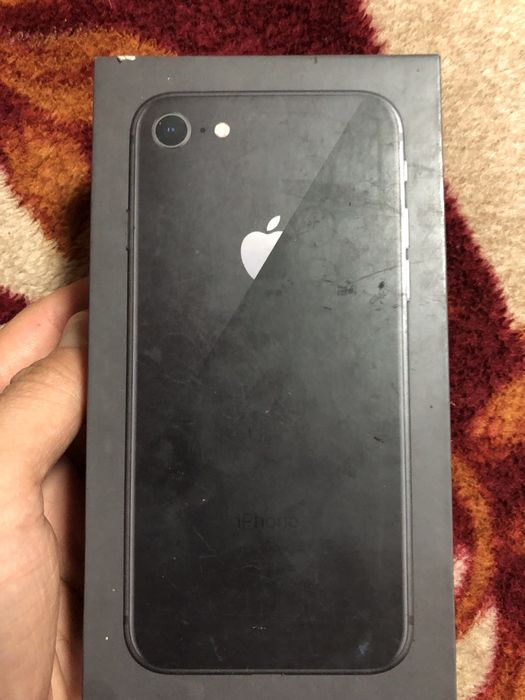 Айфон 8 64 гб 100% акб