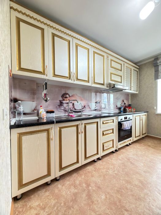 Продается трёхкомнатня квартира